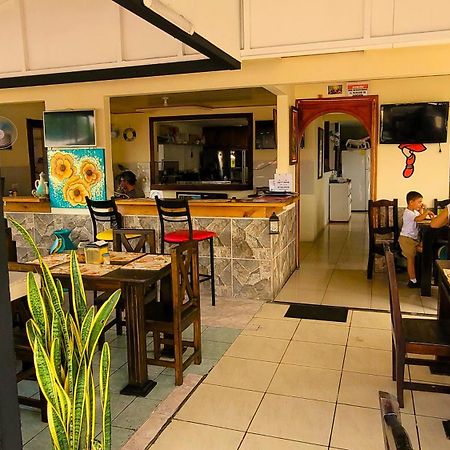 Tico Bed & Breakfast La Fortuna المظهر الخارجي الصورة