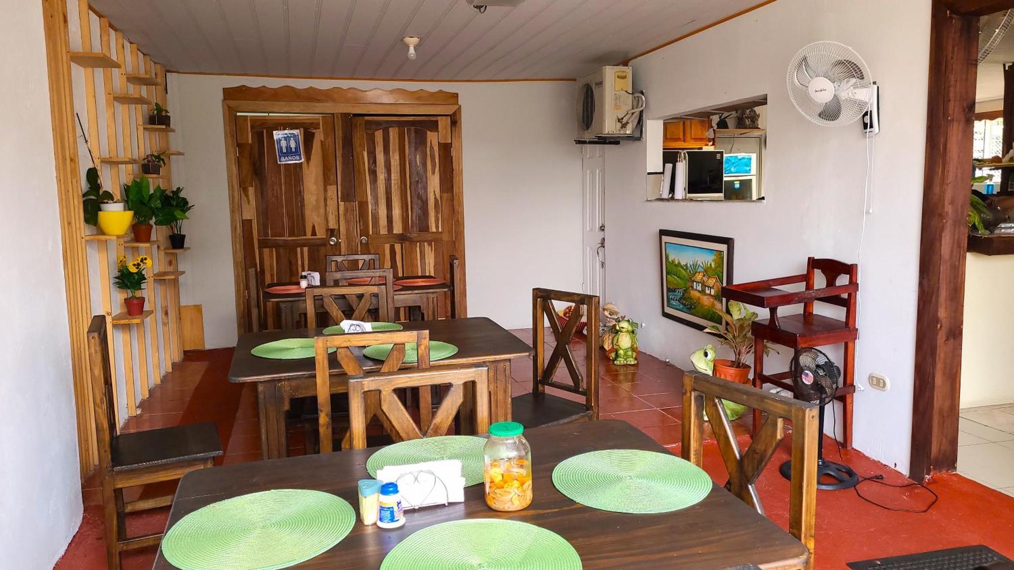 Tico Bed & Breakfast La Fortuna المظهر الخارجي الصورة