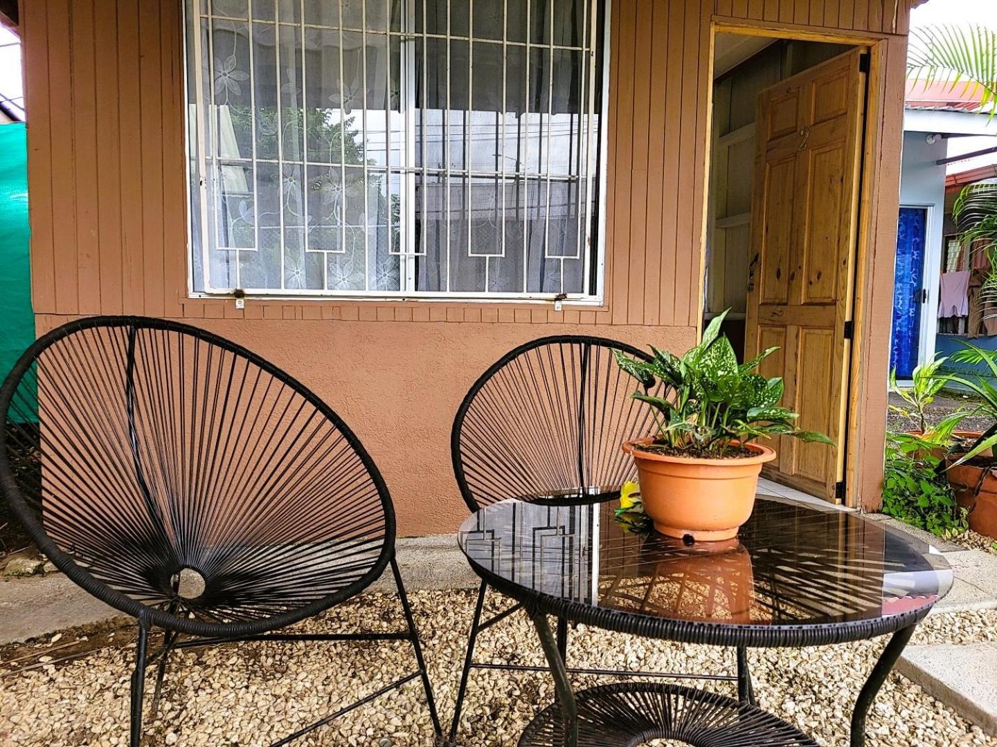 Tico Bed & Breakfast La Fortuna المظهر الخارجي الصورة